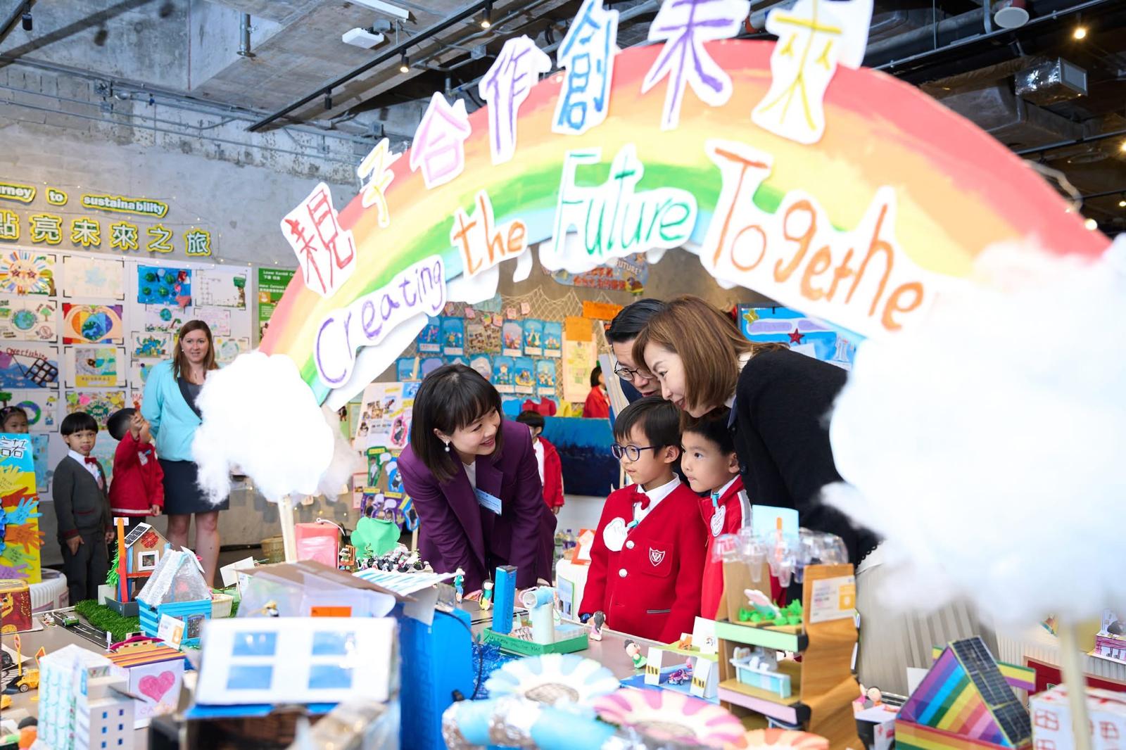 周大福人壽支持維多利亞教育機構「成長的色彩」藝術及學習成果展